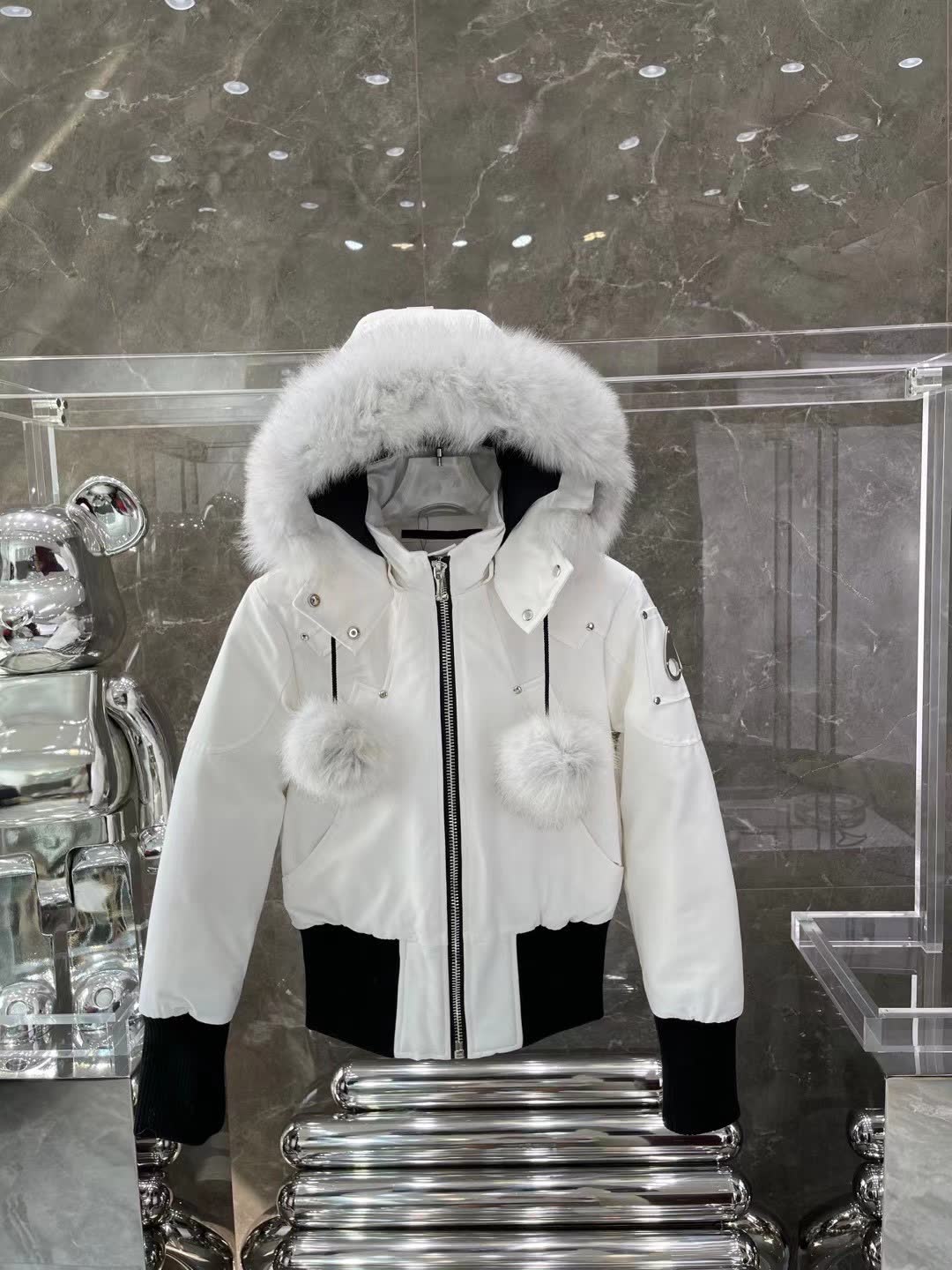 Moose Knuckles Fur-Trim Hooded Bomber Jacket Moose Knuckles Fur-Trim Hooded Bomber Jacket